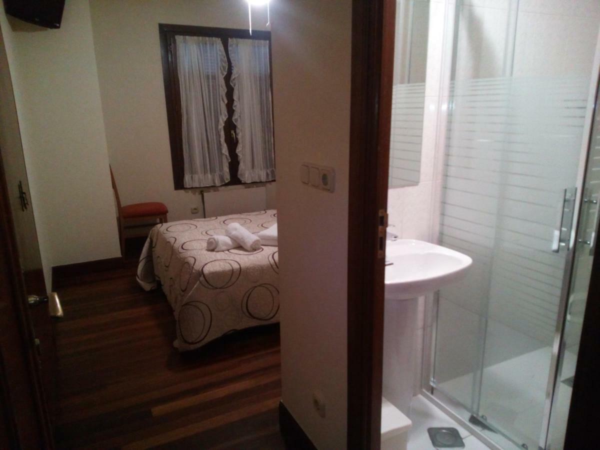 Los Fronterizos Otel Irun Dış mekan fotoğraf